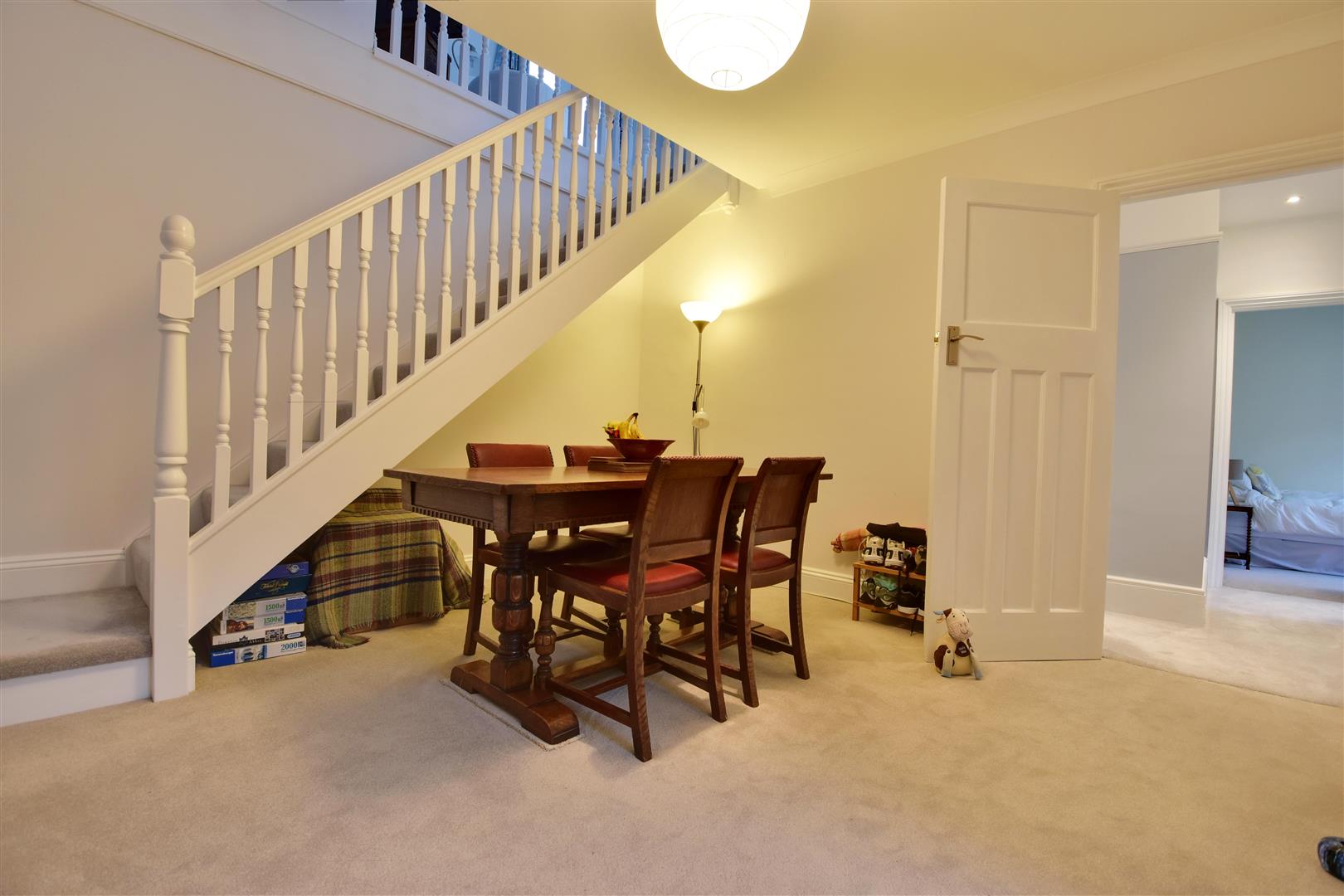 Ochiltree Road, Hastings Rush, Witt & Wilson